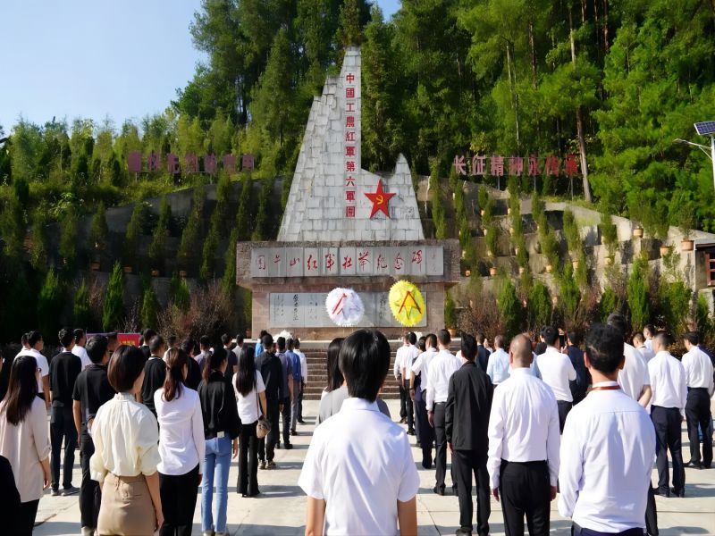 市委党校培训班到石阡开展现场教学(1).jpg