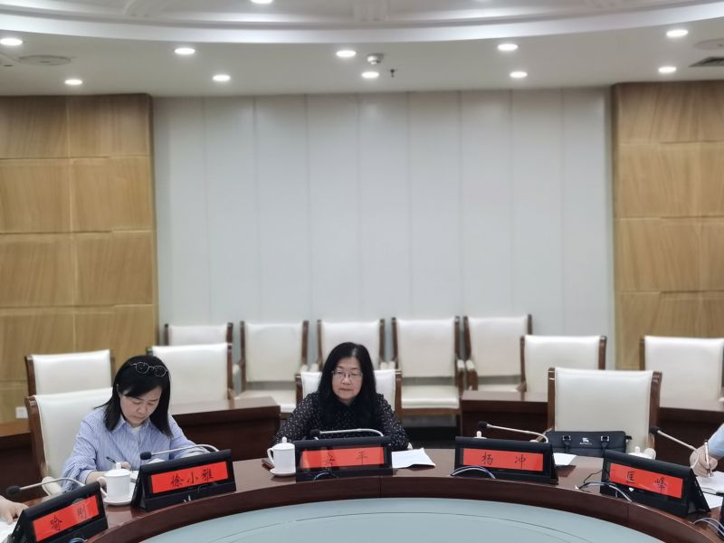 在重庆市委党校交流座谈1.jpg